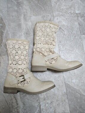 Crochet Boots.